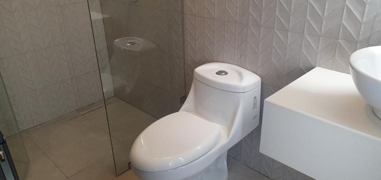 גואטמלה L'Aurora Inn מראה חיצוני תמונה
