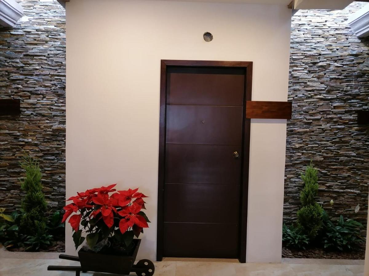 גואטמלה L'Aurora Inn מראה חיצוני תמונה
